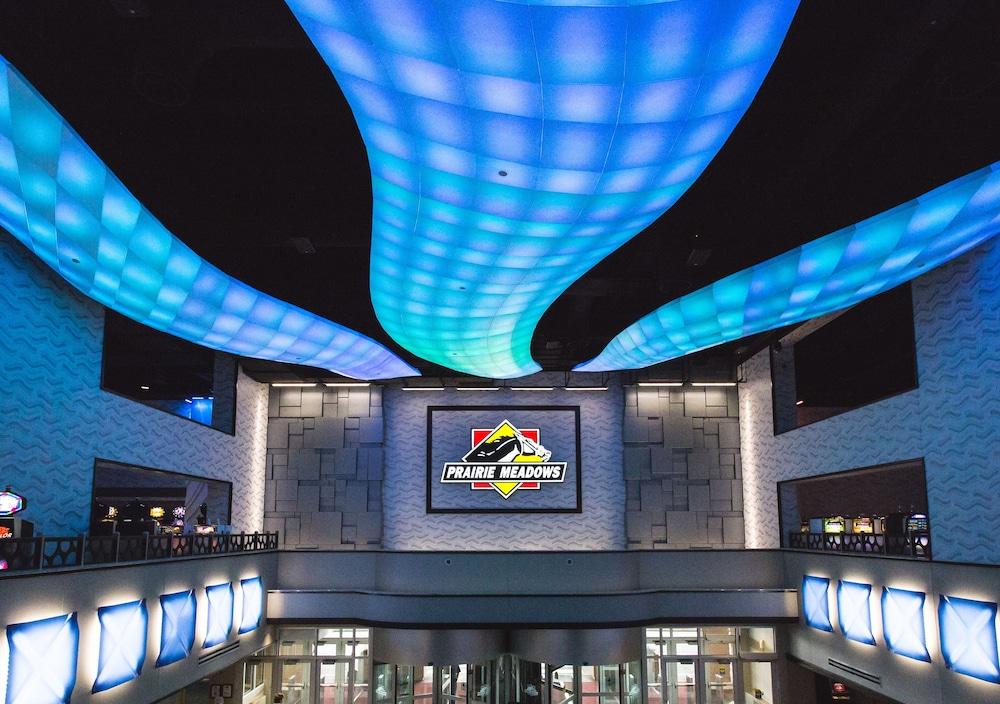 Prairie Meadows Casino Racetrack And Hotel Altoona Exterior photo